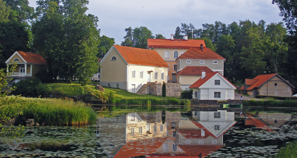 Vihula Manor
